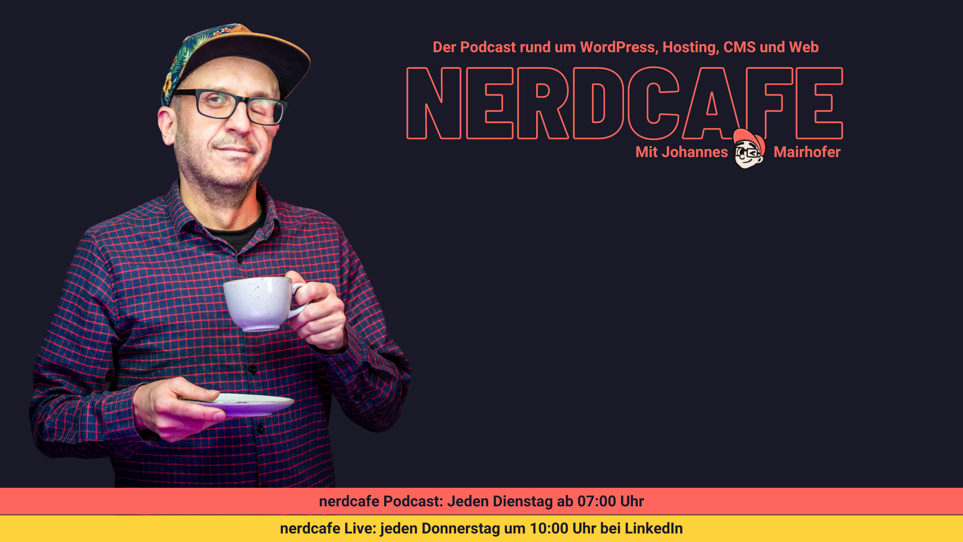 sharepic "nerdcafe podcast" mit Foto von Johannes und einer Tassee in der Hand